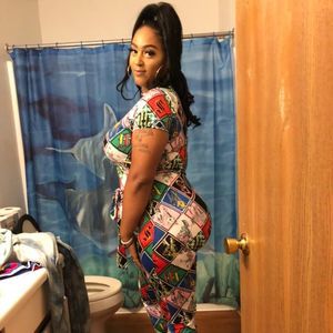 Meet your Posher, Danita